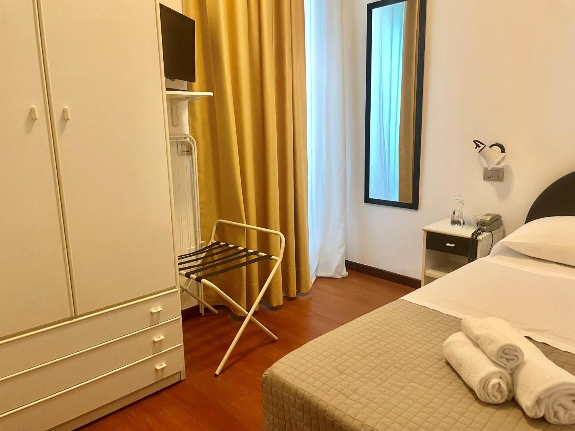 Hotel Maestri Риччоне Экстерьер фото