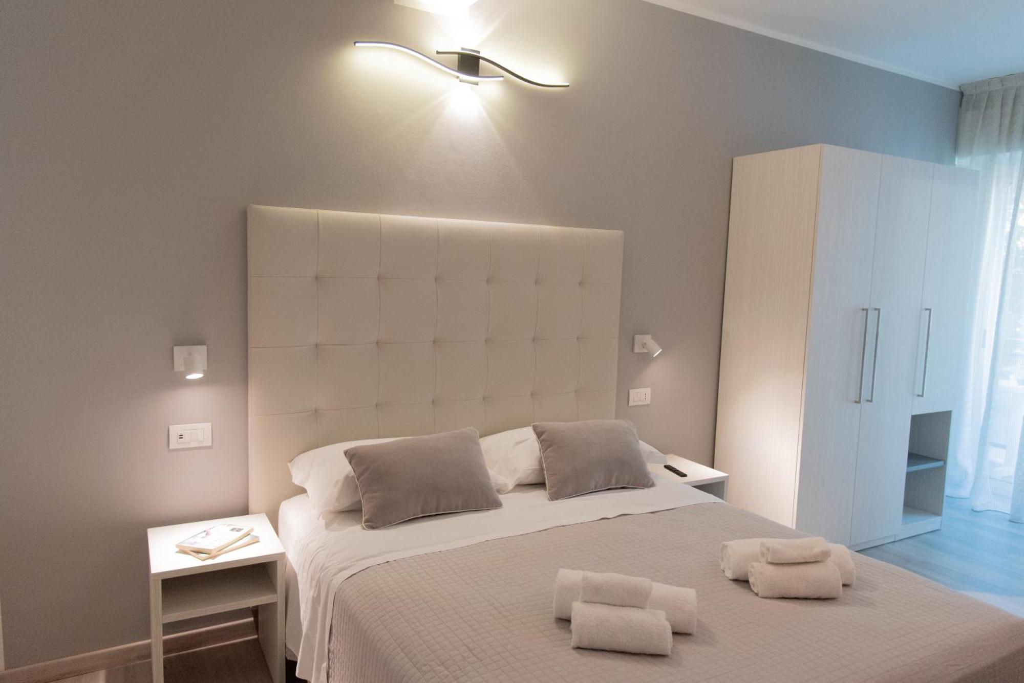 Hotel Maestri Риччоне Экстерьер фото